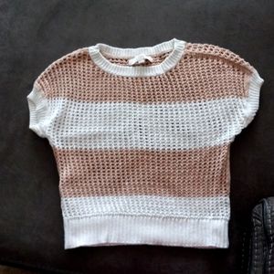Glenty used cable knit crop sweater size SP white and tan
